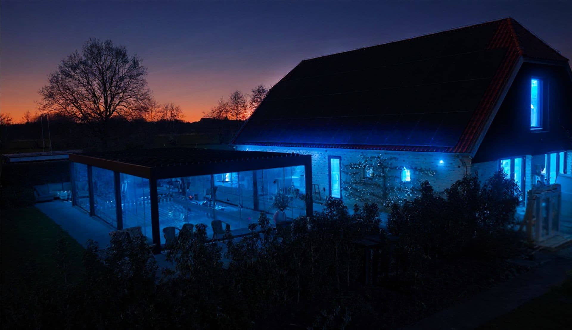 À l'intérieur de la grange hollandaise qui ne doit JAMAIS être privée d'électricité